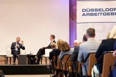 web_2026-05-12-Arbeitgebertag-Gespraech_DSA8964-by-Christina-Weber